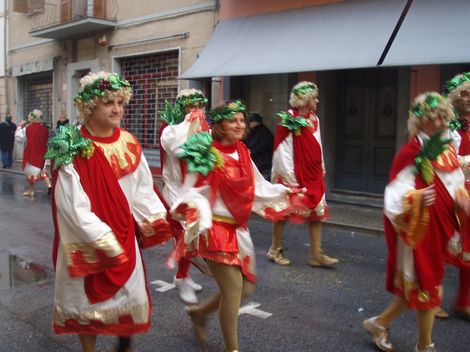 Ingrandisci la foto